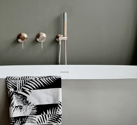 Meir Round Shower on Bracket - Champagne