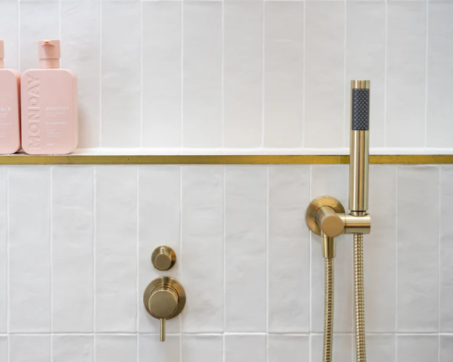 Meir Round Shower on Bracket - Tiger Bronze