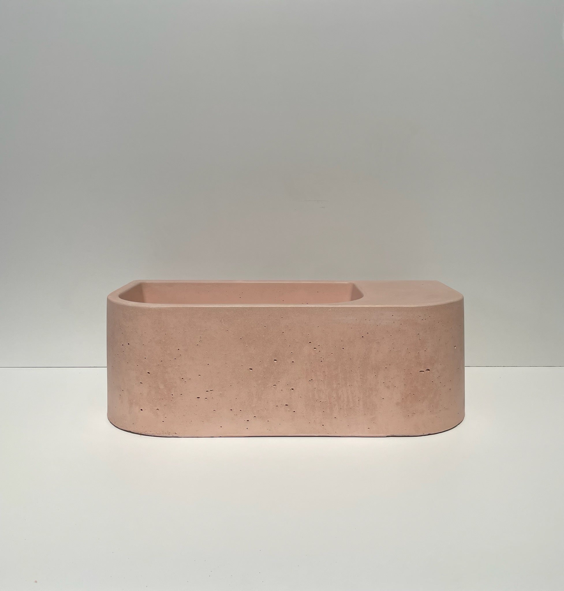 Concrete Republic Flyta Wall Hung Basin