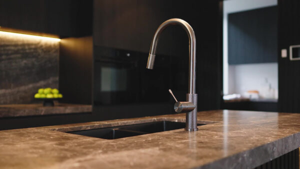 Nero Opal Pull Out Sink Mixer - Graphite