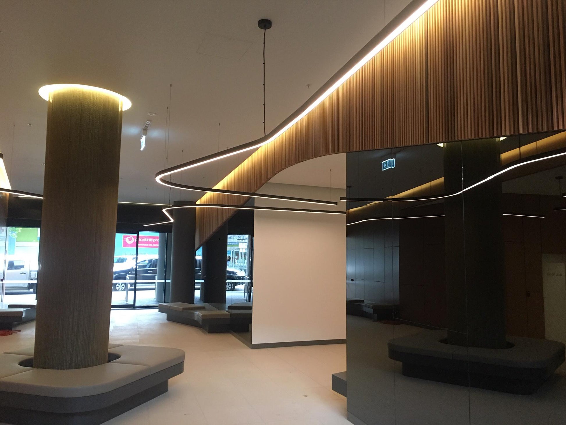 Custom Glass Splashbacks - Designer Bathware