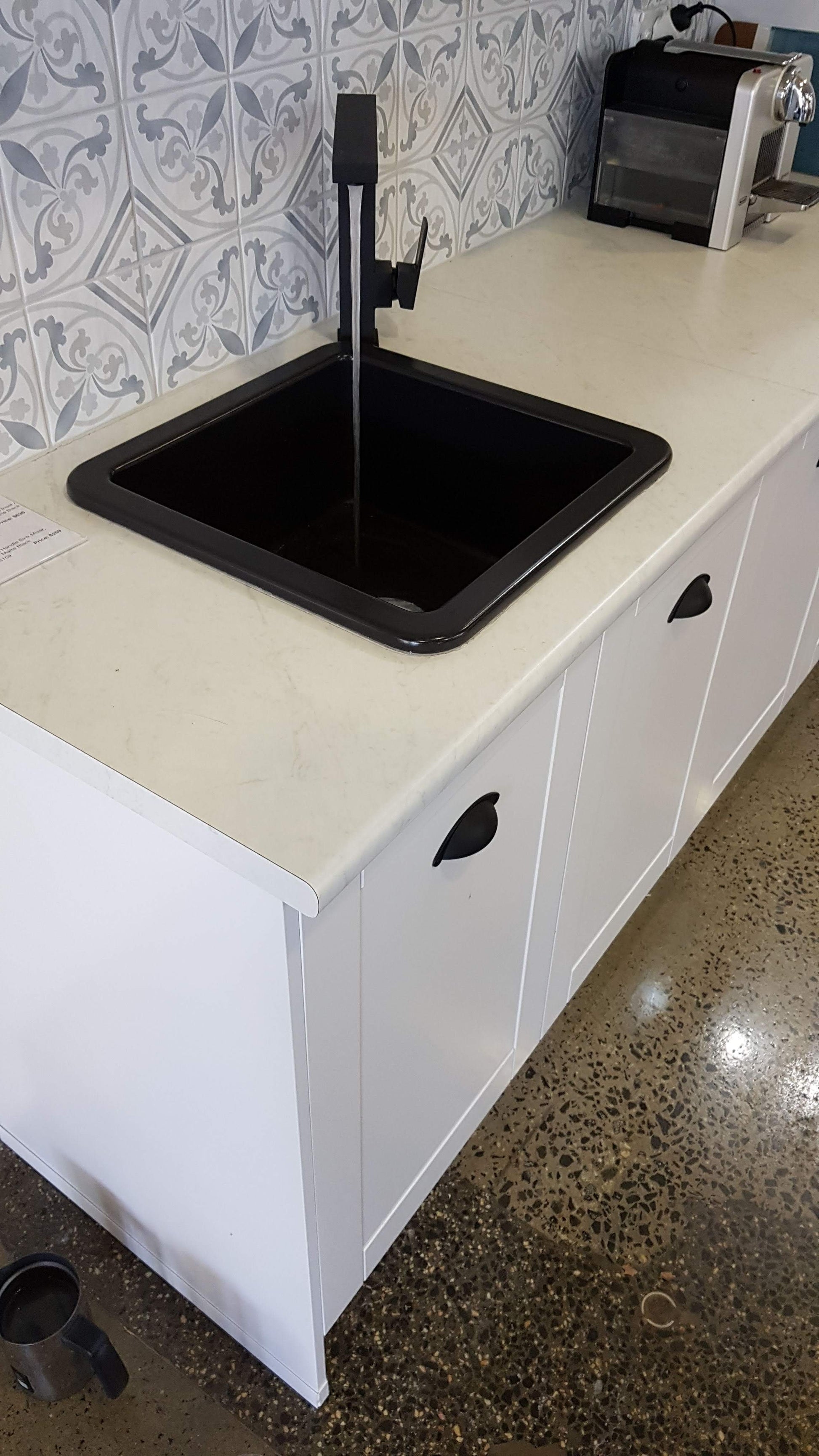 Cuisine 46 x 46 Inset / Undermount Fine Fireclay Sink - Designer Bathware