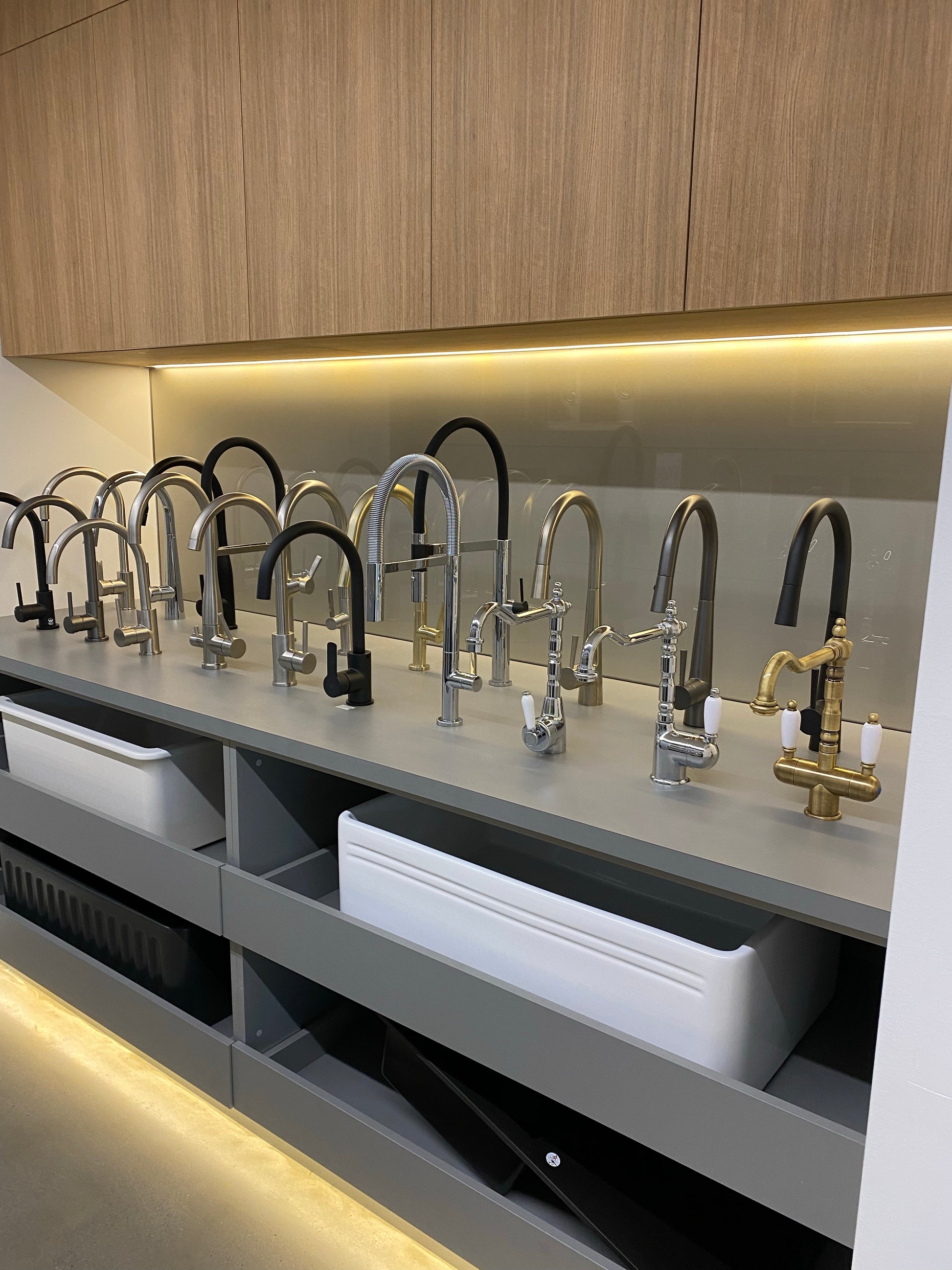 Custom Glass Splashbacks - Designer Bathware