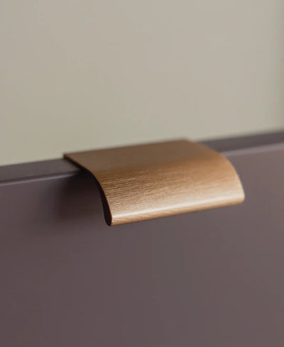 Top Pull Handles