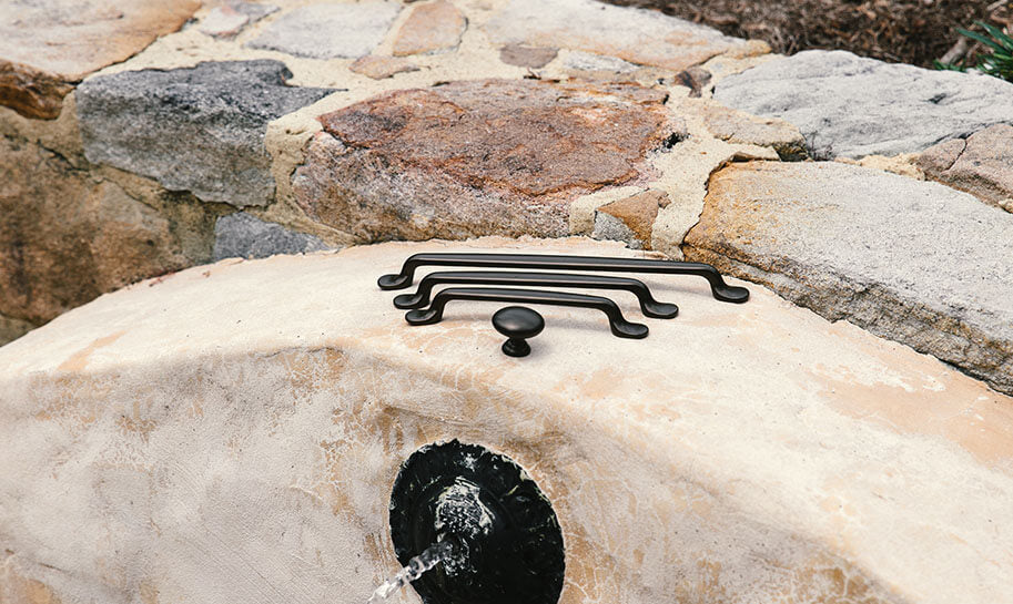 Turner Hastings Tutto Pull Handles English Bronze