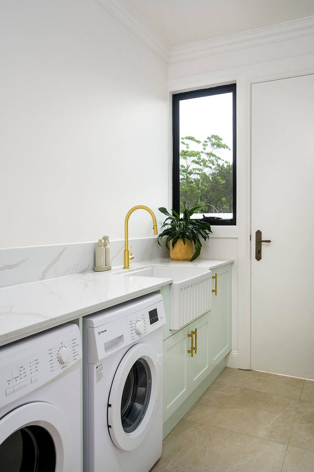 Turner Hastings Ludlow Pull Out Mixer Tap Brushed Brass