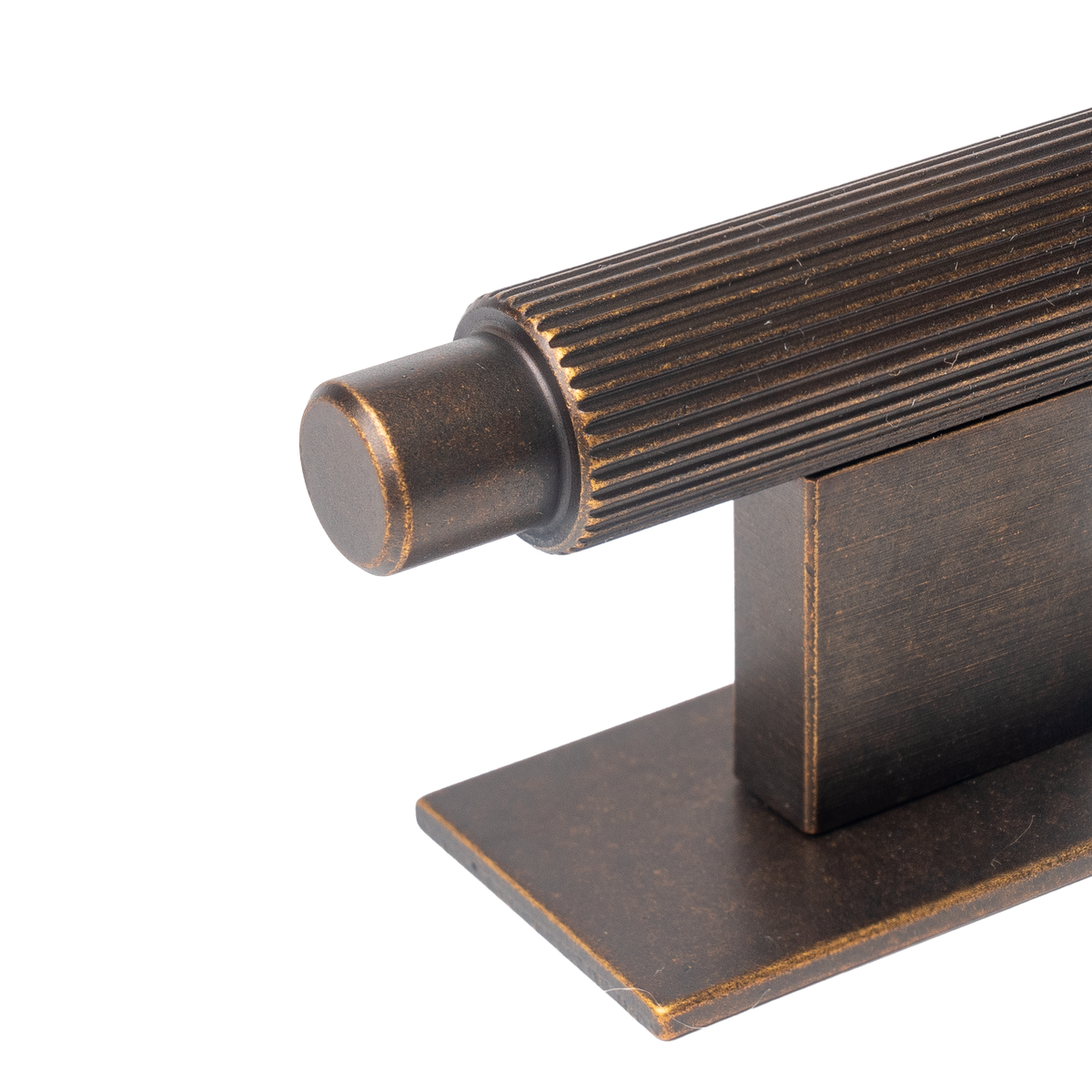 Momo Arpa T Knob and Backplate 70mm in Antique Brass - view 3