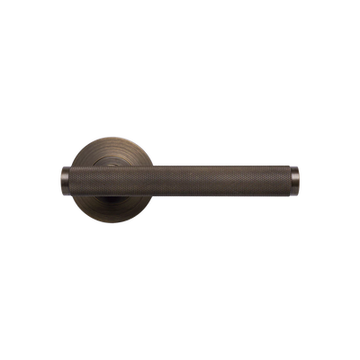 Momo Bellevue Knurled Lever Handle Set Bronze