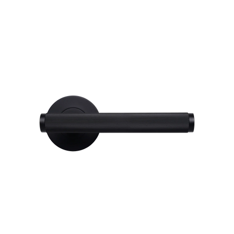 Momo Bellevue Lined Lever Handle Set Matt Black