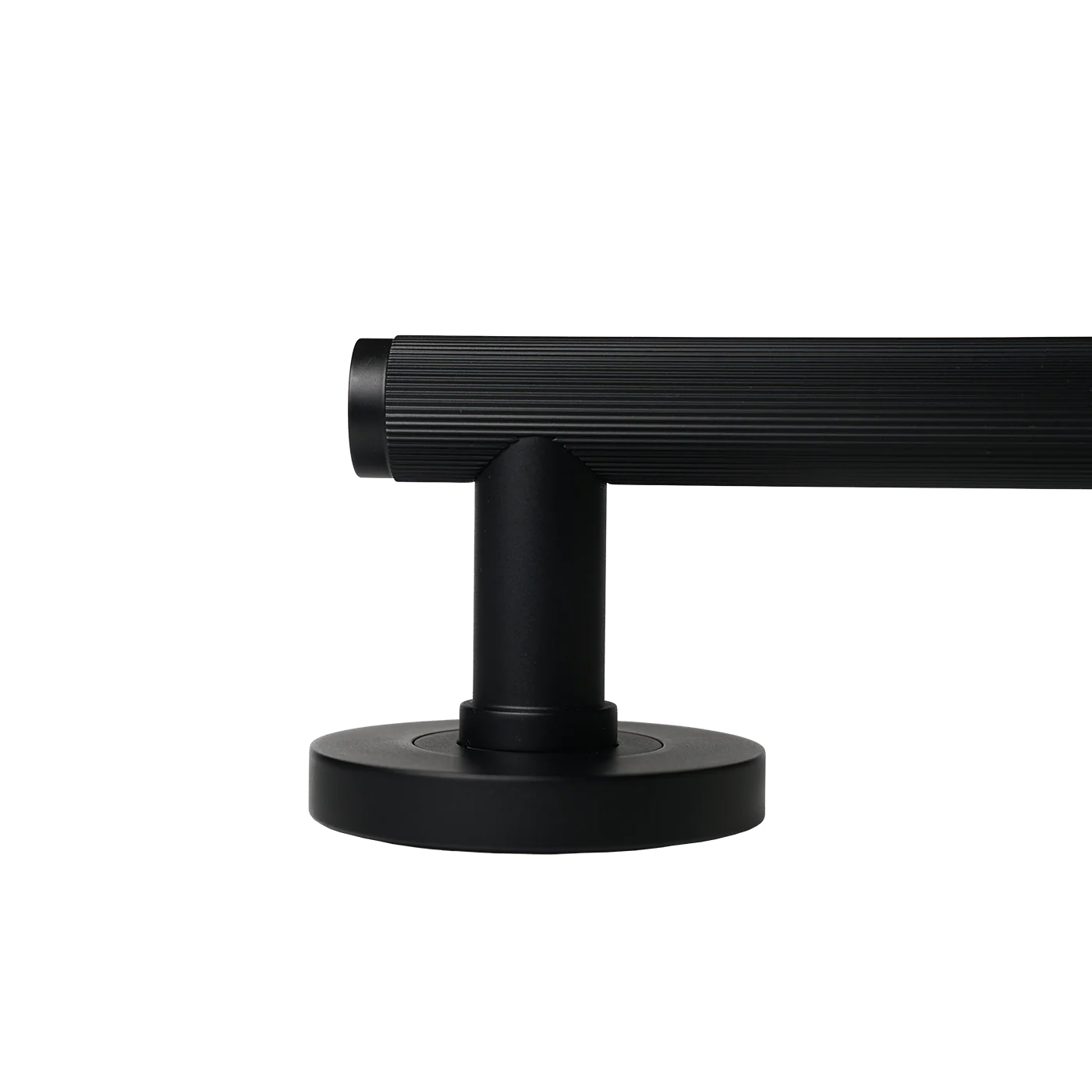 Momo Bellevue Lined Lever Handle Set Matt Black