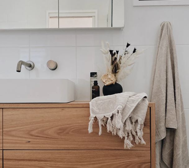 Nood Co Vesl Rectangle Basin - Surface Mount Ivory