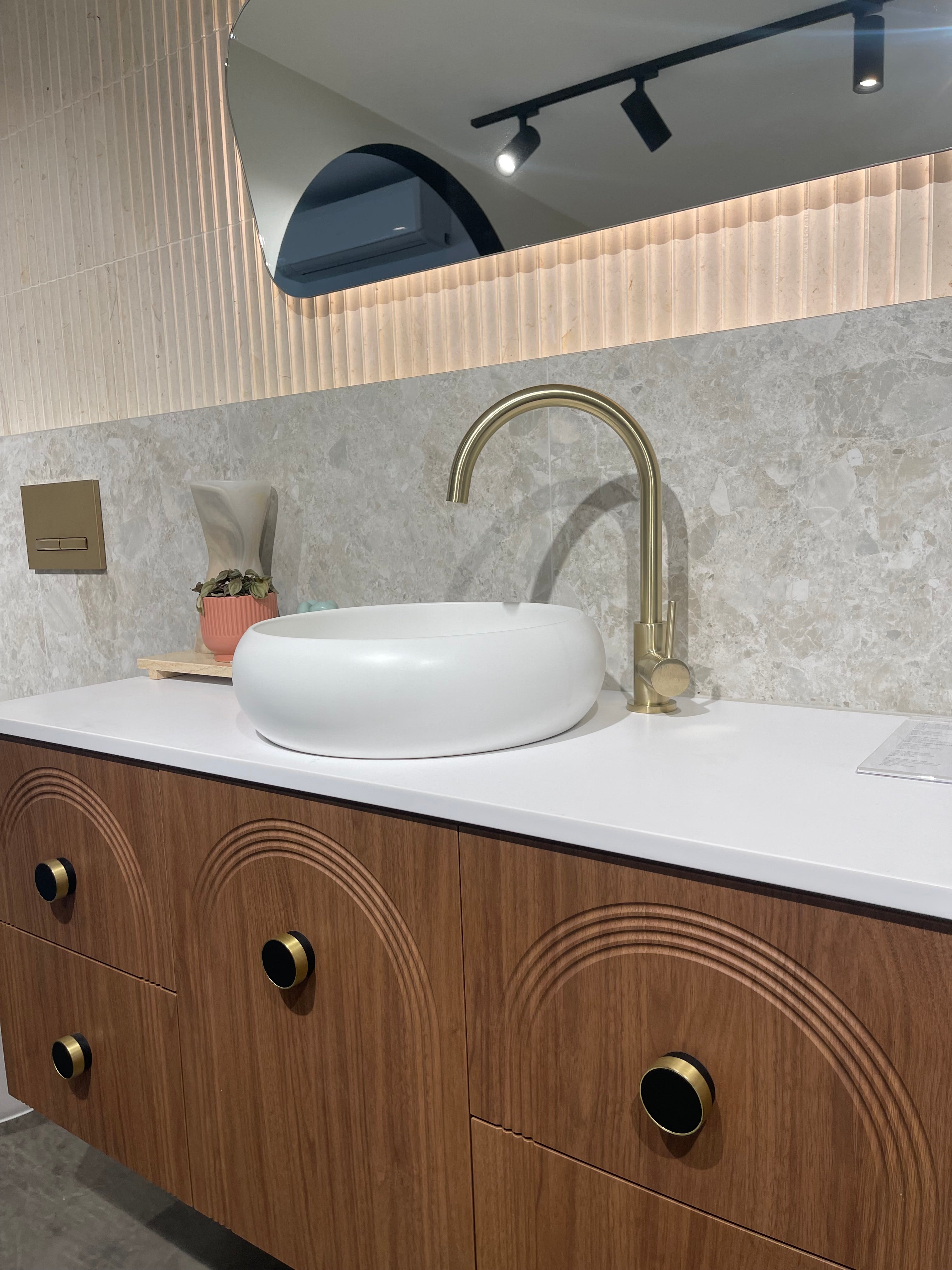BNK Versilia Above Counter Basin Matte White