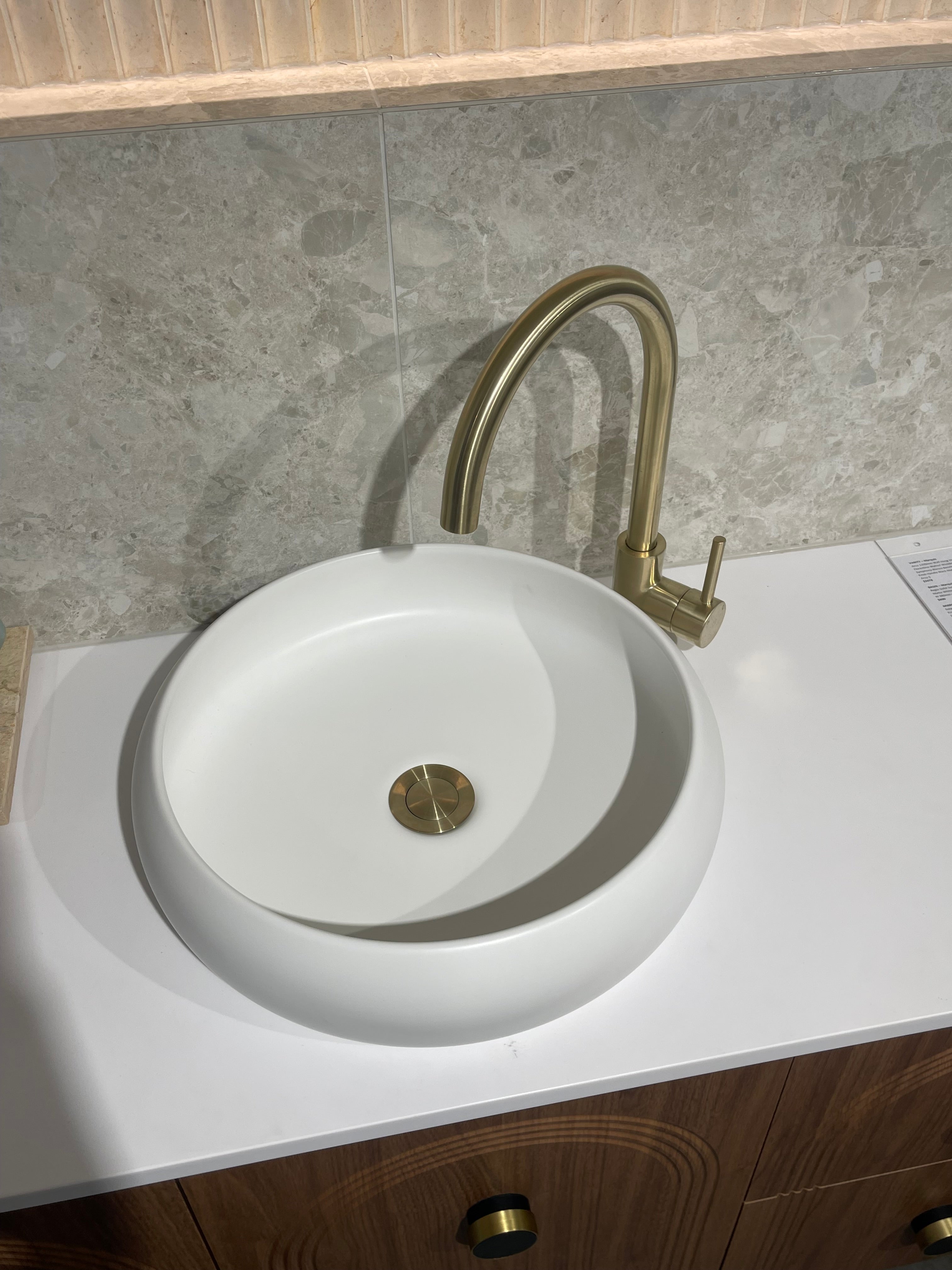 BNK Versilia Above Counter Basin Matte White