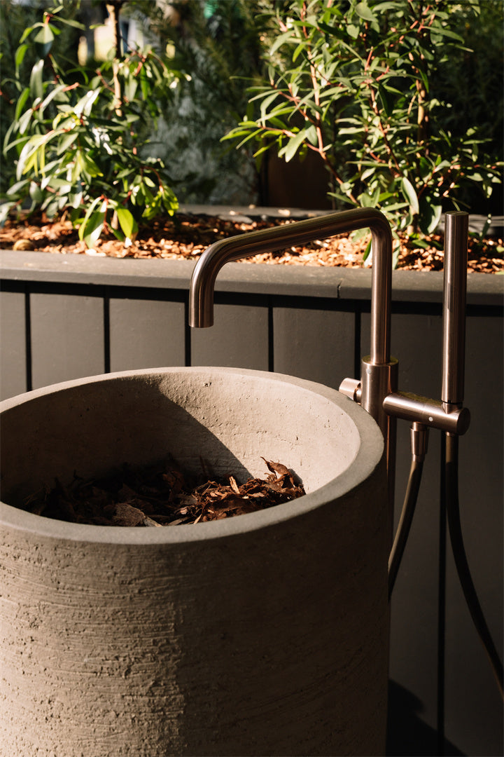 Nero Zen SS316L Freestanding Bath Mixer Brushed Bronze