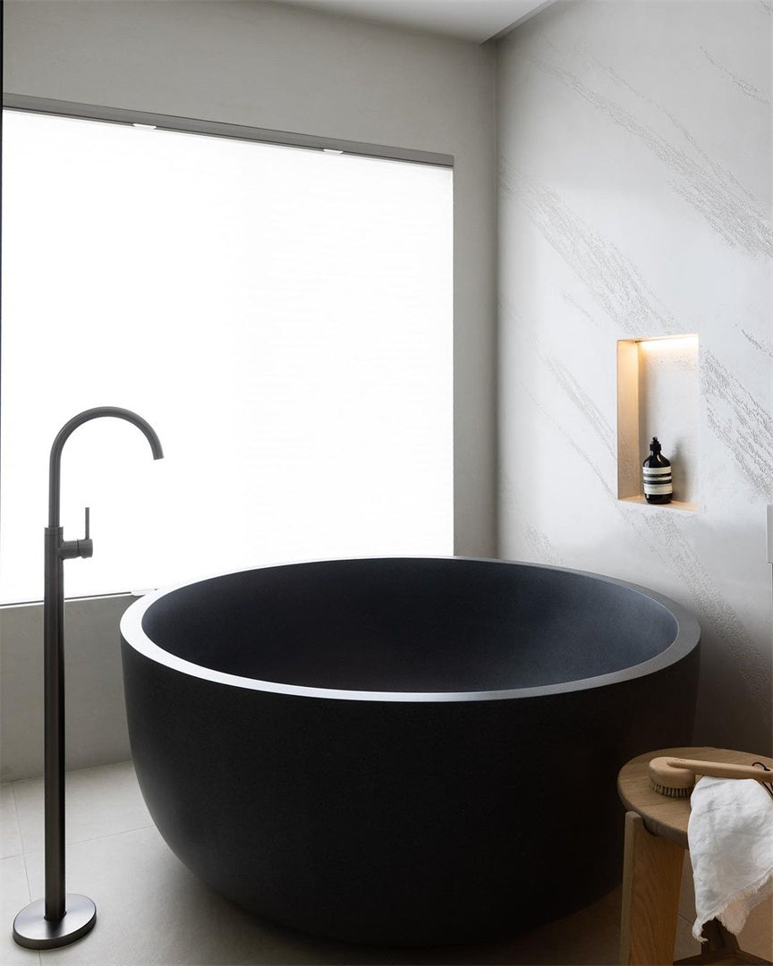 Nero Mecca Freestanding Bath Mixer Matte Black