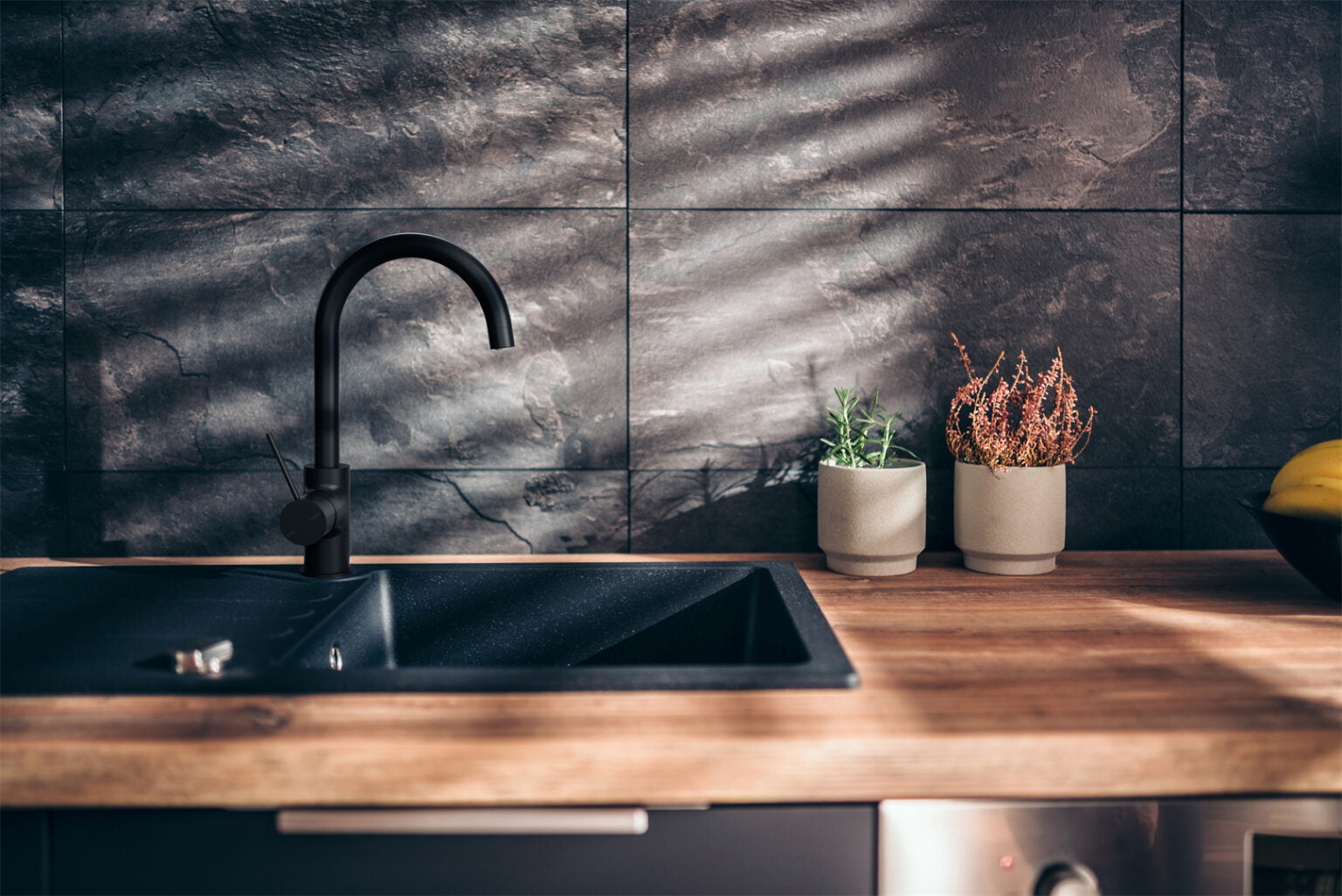 Nero Mecca Kitchen Mixer Matte Black