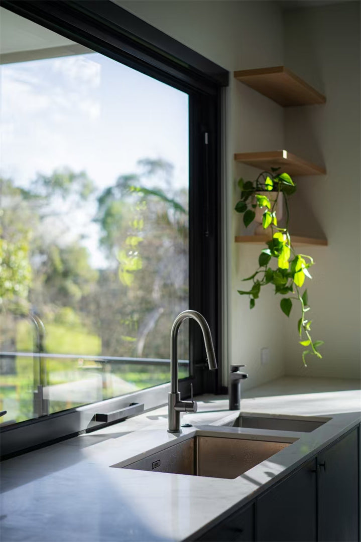 Nero Mecca Kitchen Mixer with Spray Gun Metal