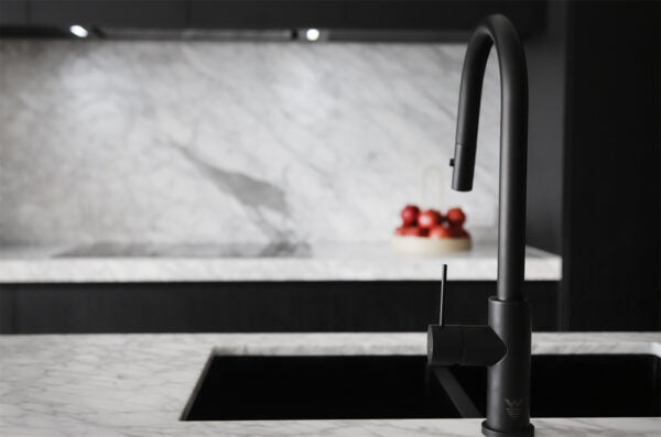 Nero Mecca Kitchen Mixer With Spray Matte Black