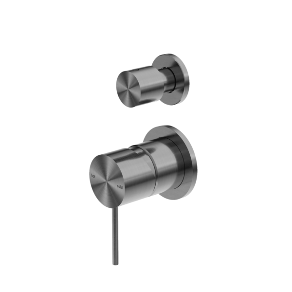 Nero Mecca Shower Mixer With Diverter Sperate Back Plate Gun Metal