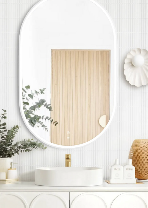 Otti Led Noosa Mirror 900 x 600