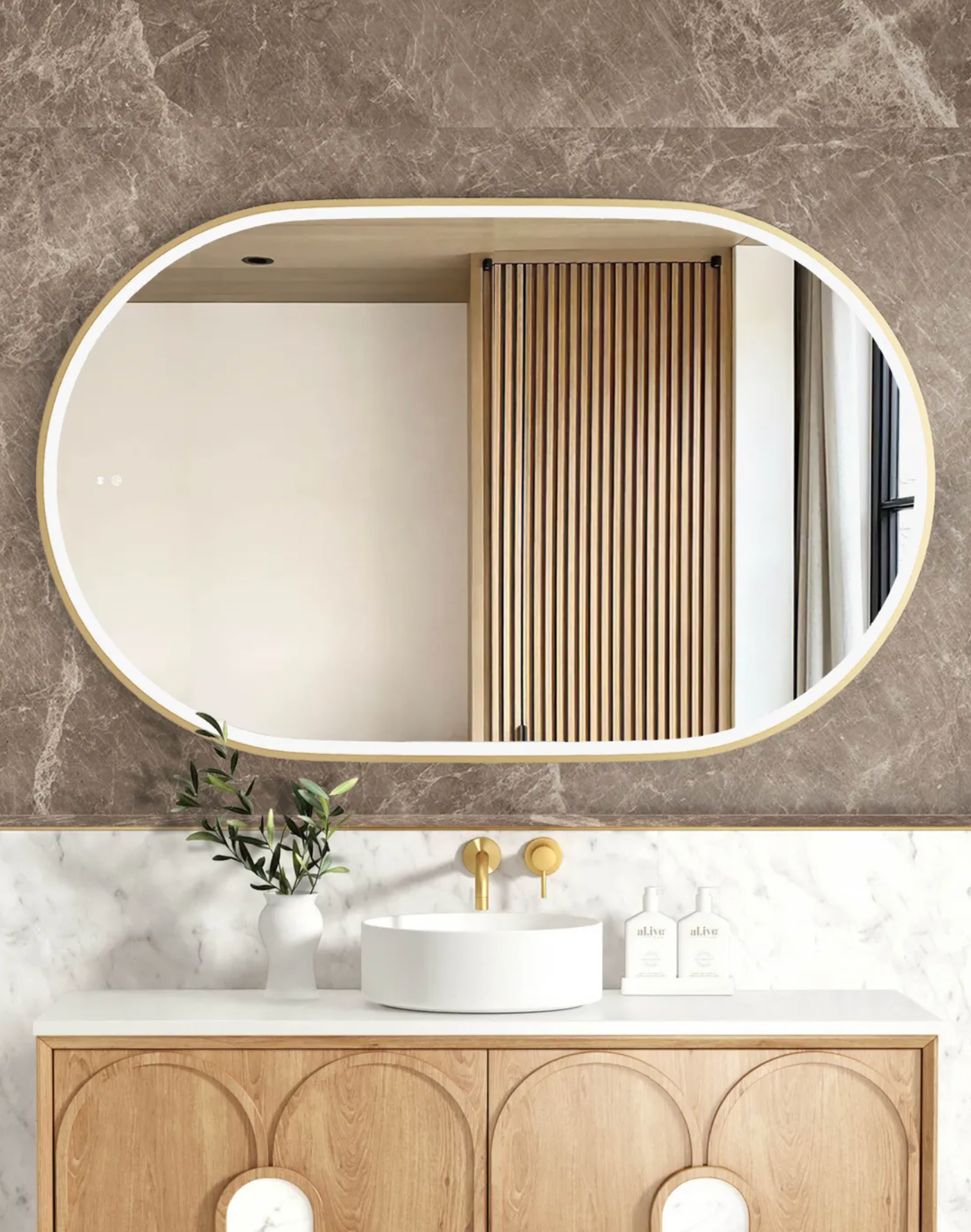 Otti Led Noosa Mirror 1200 x 750