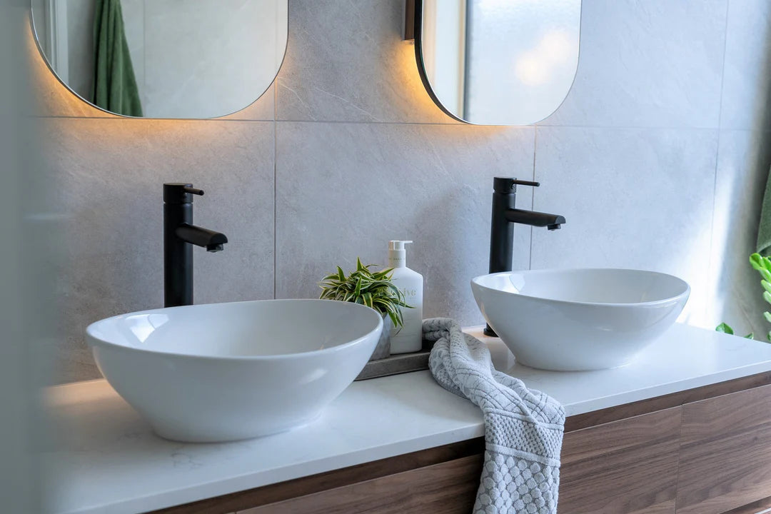Meir Round Tall Basin Mixer Matte Black