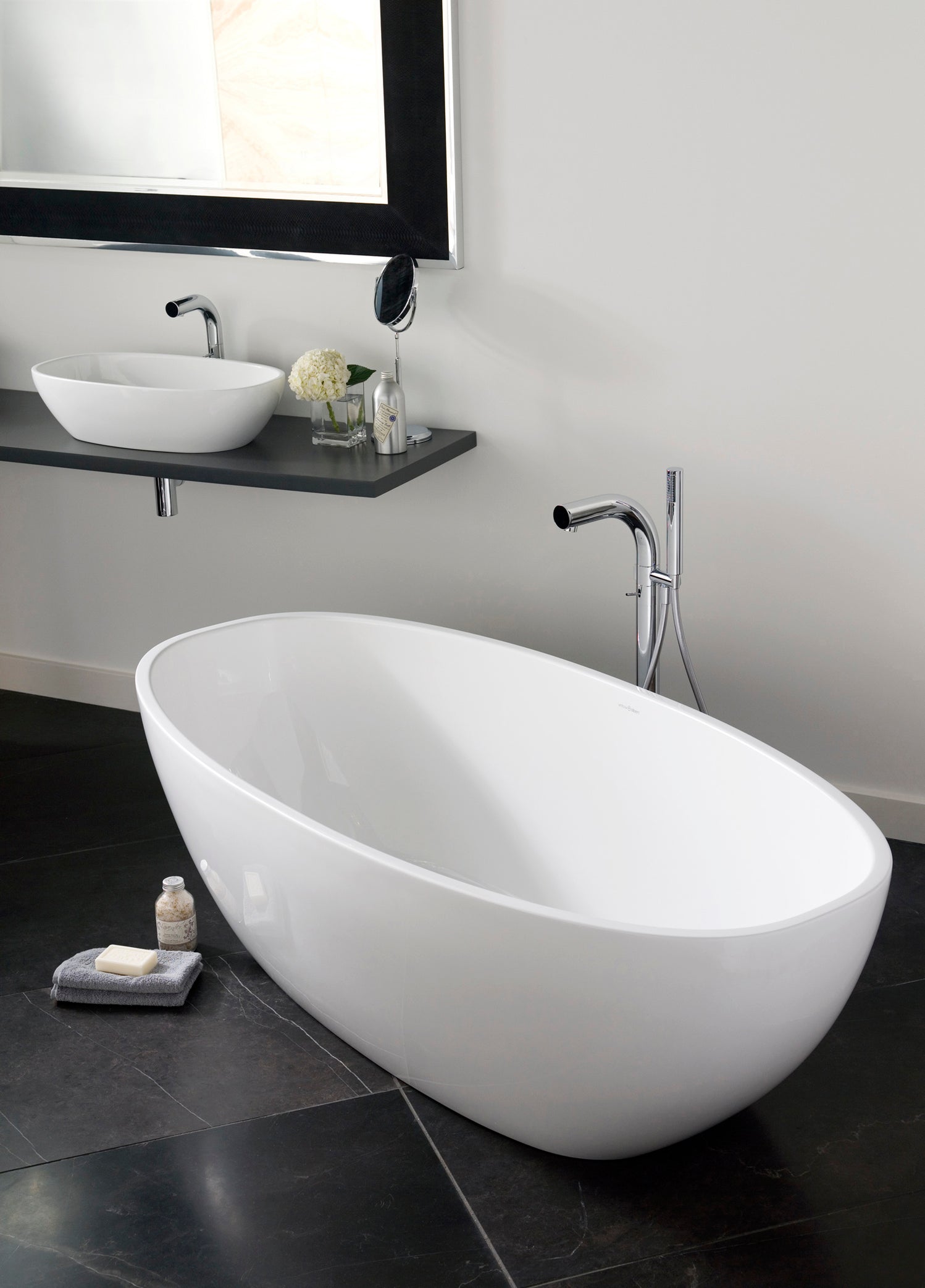 Victoria + Albert Barcelona Classic Bath — Designer Bathware