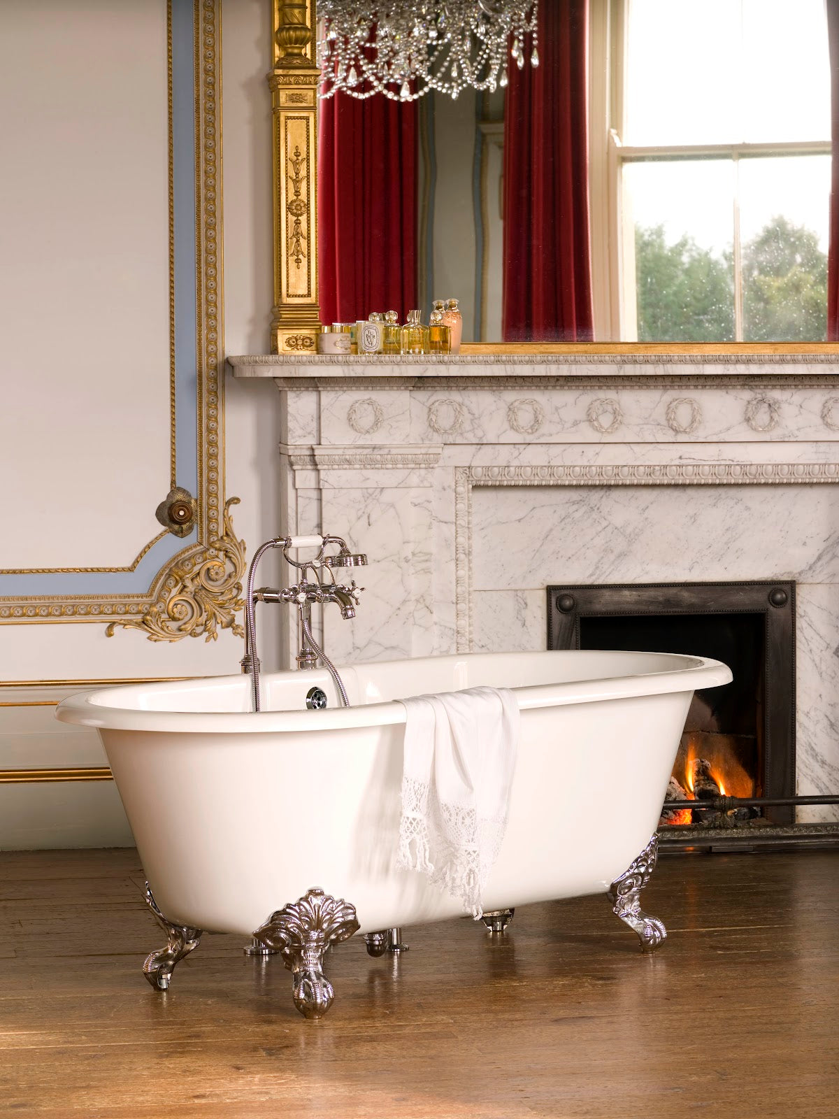 Victoria + Albert Cheshire Bath