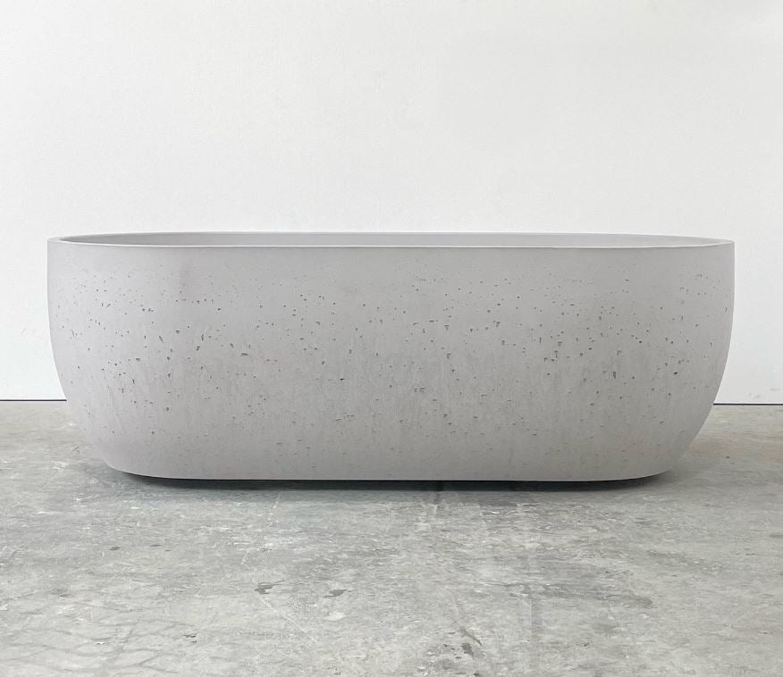 Concrete Republic Yakt Concrete Bath