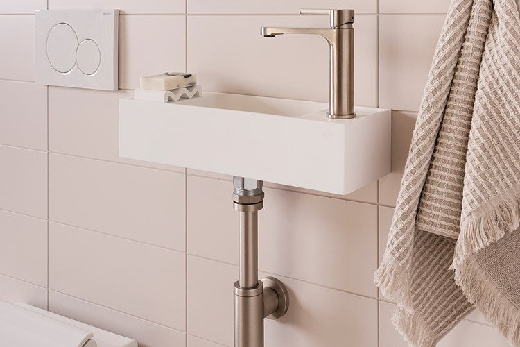 ADP Eon wall hung Basin