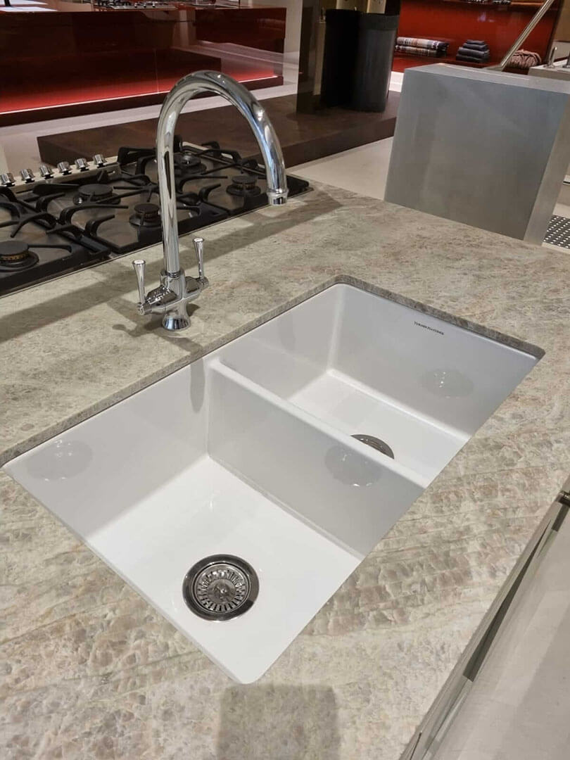 Turner Hastings Cuisine 85 x 46 Double Inset / Undermount Fine Fireclay Gloss White Sink