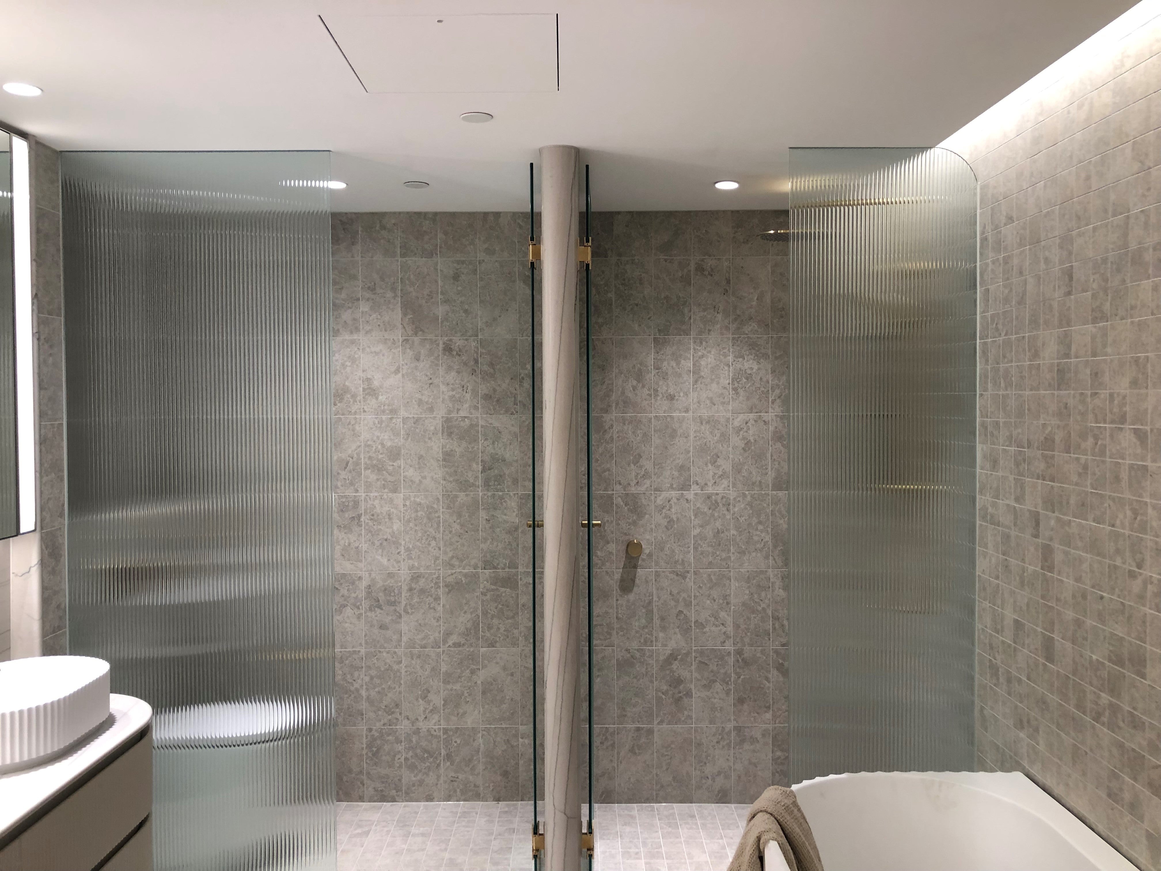frameless screens