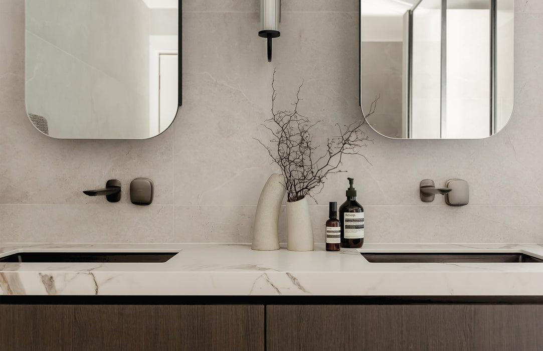 Nuage Wall Basin / Bath Mixer Set 200mm