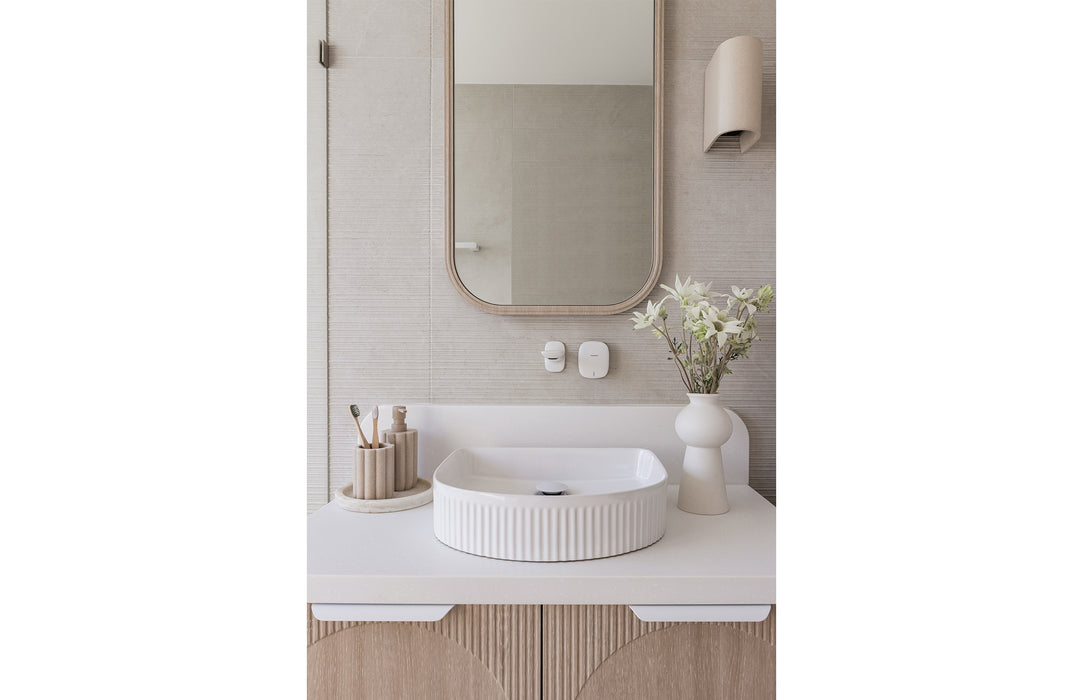 Nuage Wall Basin / Bath Mixer Set 200mm