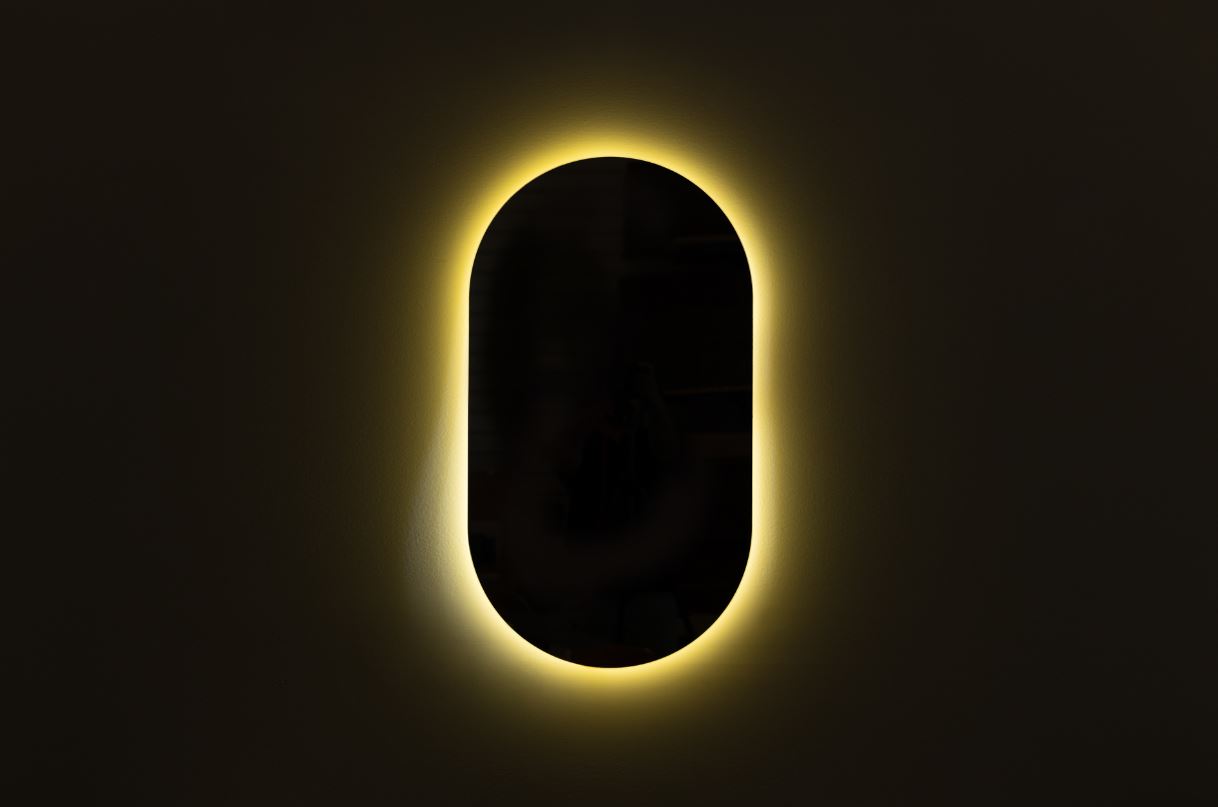 Basin Labs Powder Oval Halo Mirror
