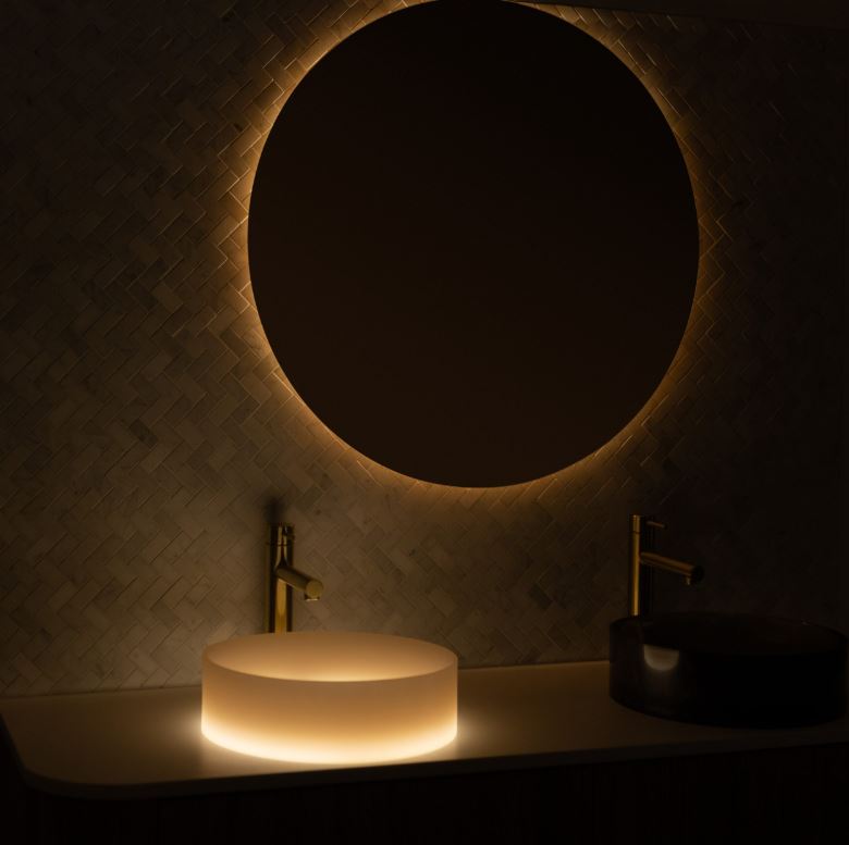 Basin Labs Powder Round Halo Mirror