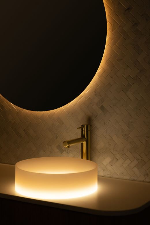 Basin Labs Powder Round Halo Mirror