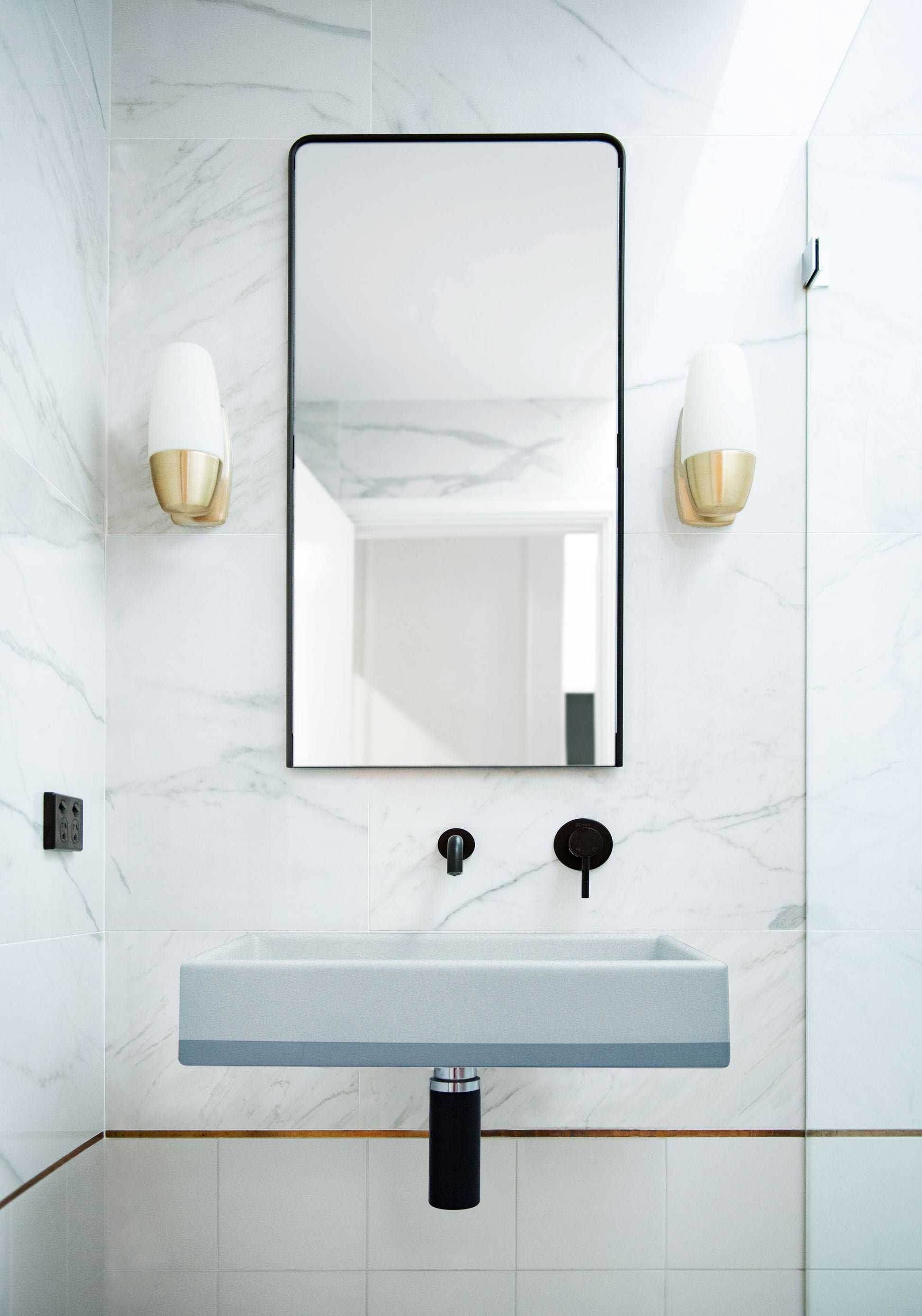 Wall Hung Box Basin Two Tone - Designer Bathware