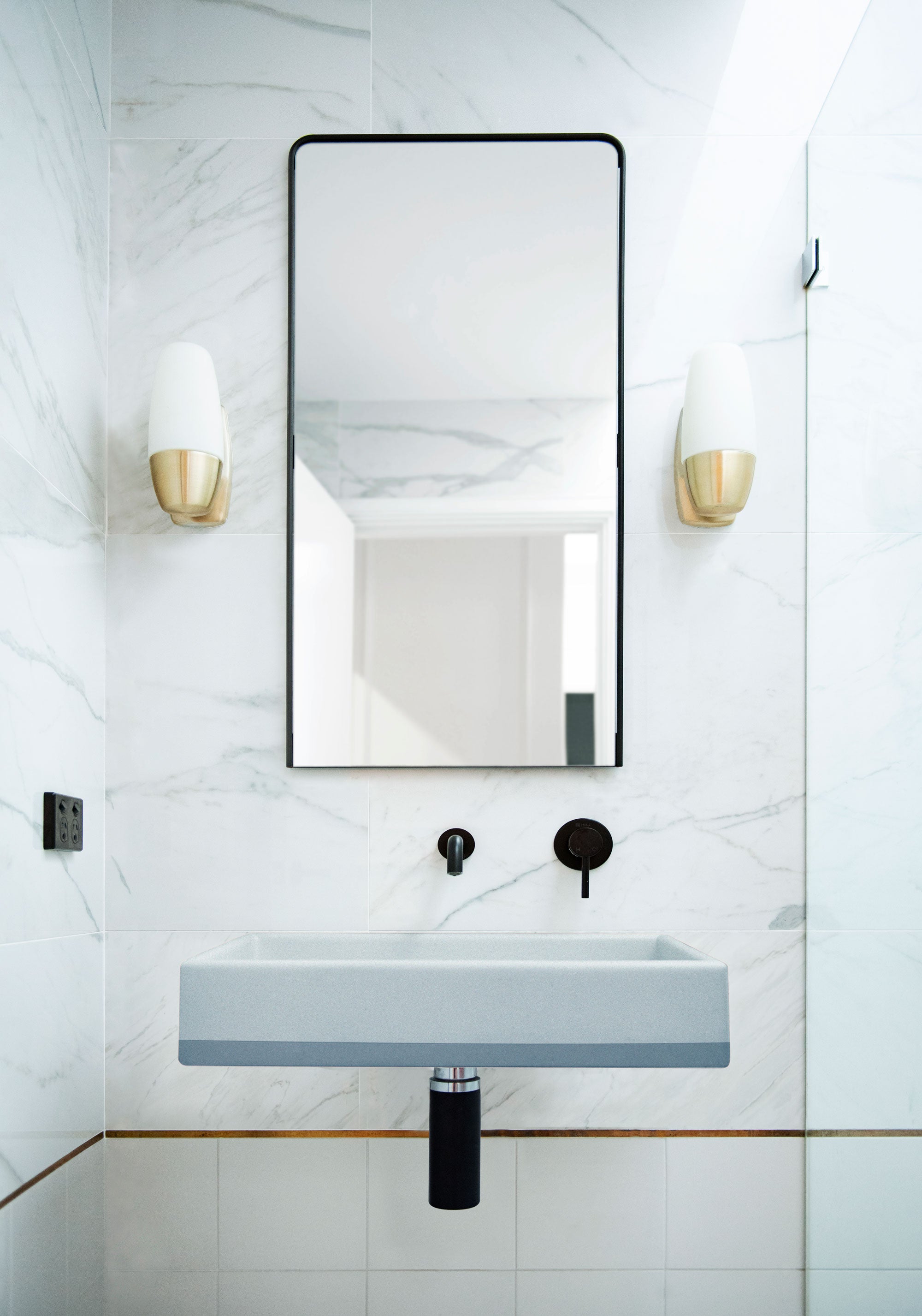 Wall Hung Box Basin Two Tone - Designer Bathware