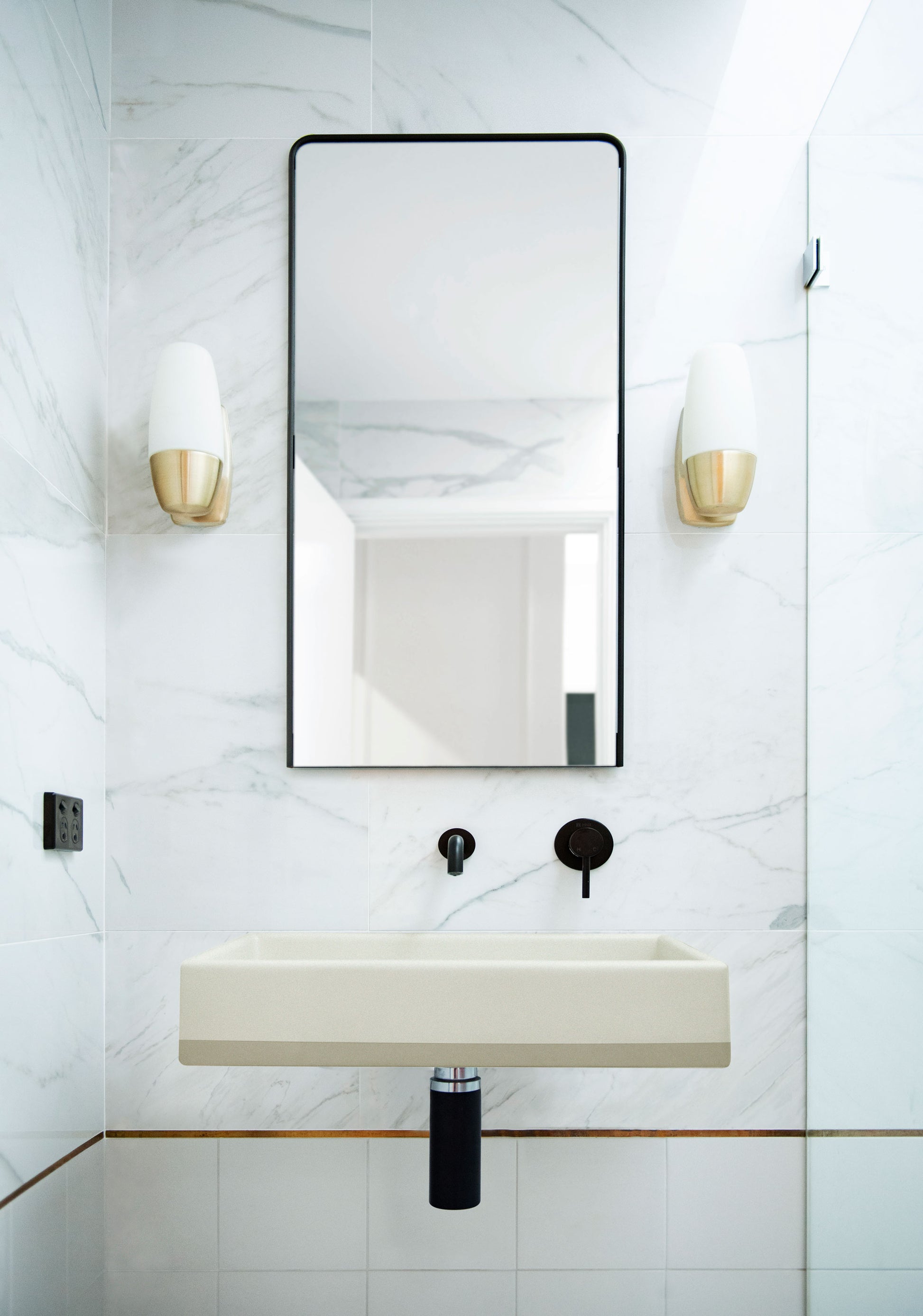 Wall Hung Box Basin Two Tone - Designer Bathware