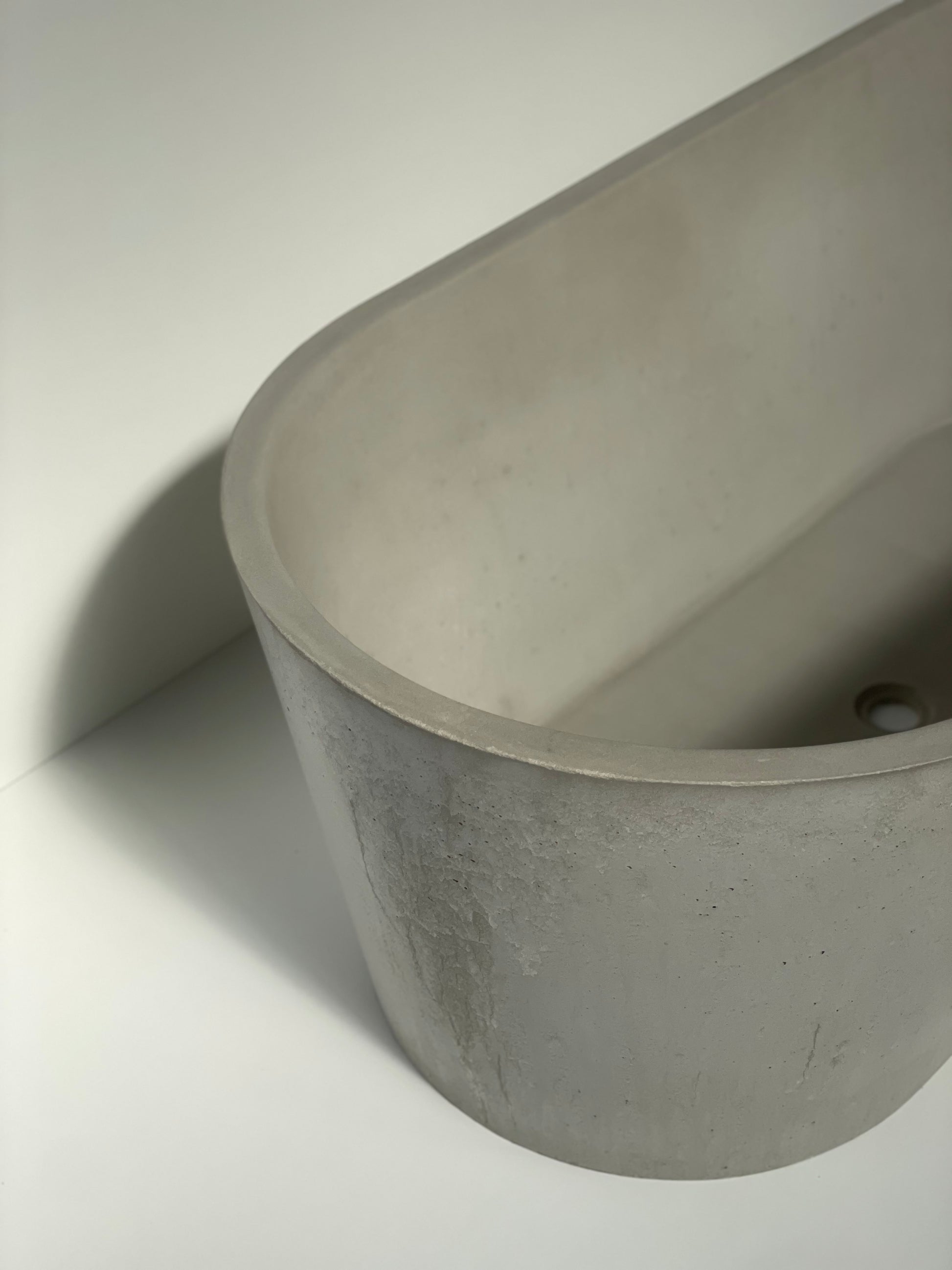 Kurva Jr - Designer Bathware