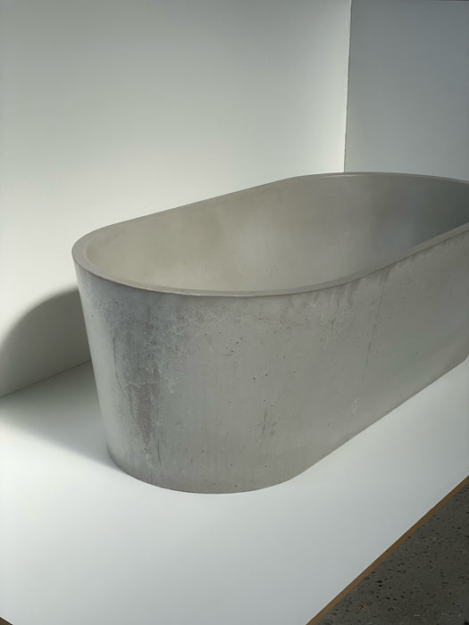 Kurva - Designer Bathware