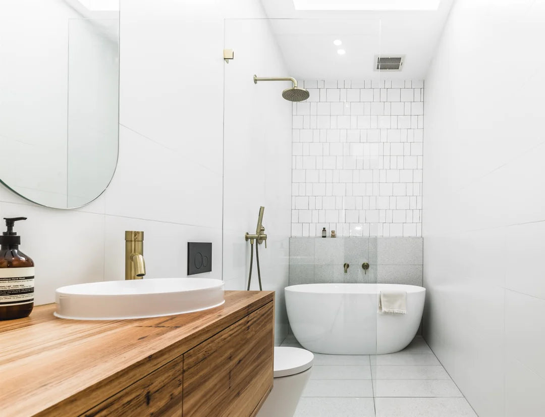 Round Shower Rose 200mm - Designer Bathware