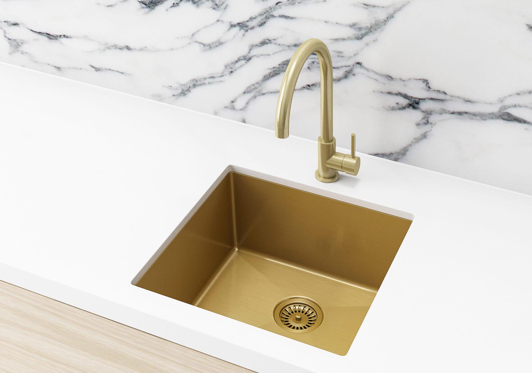 single-bowl-kitchen-sink-in-brushed-gold-pvd
