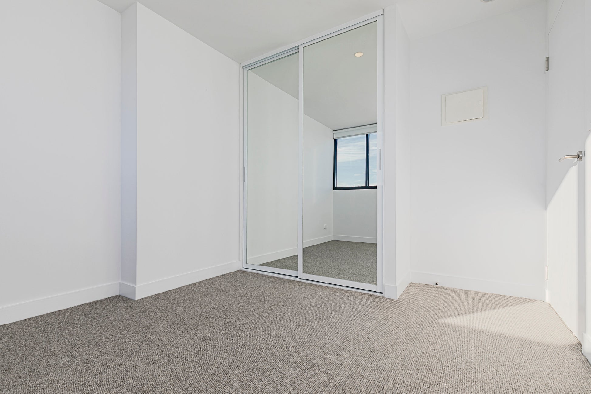 Custom Wardrobe Sliding Doors - Designer Bathware