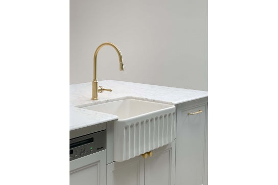 Novi 60 x 46 Fine Fireclay Gloss White Butler Sink - Designer Bathware